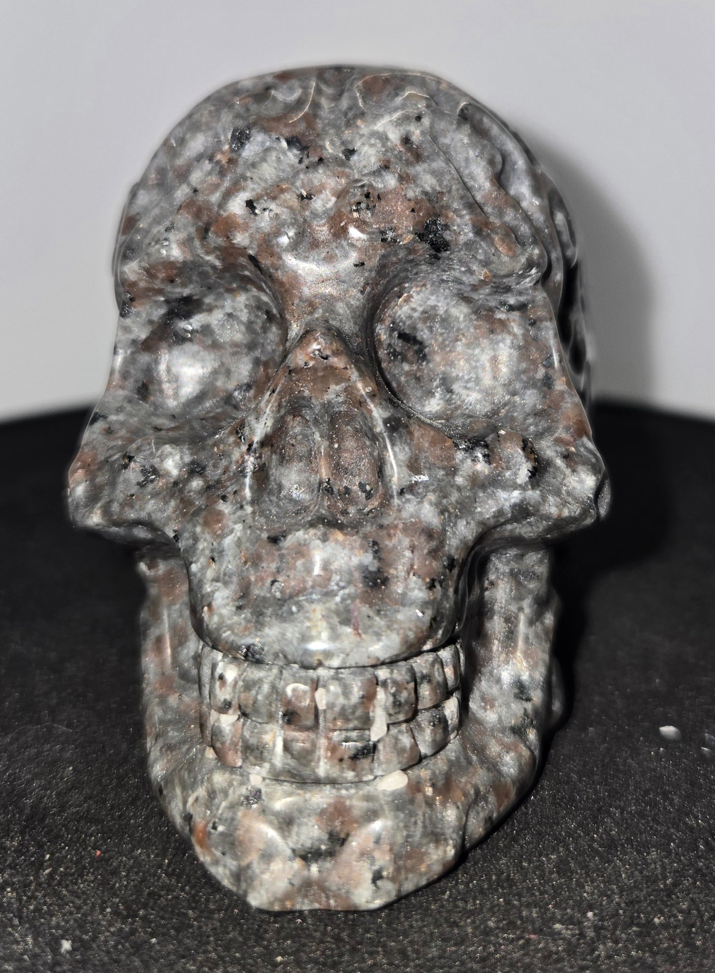 Yooperlite Skull with Design C (UV Reactive)