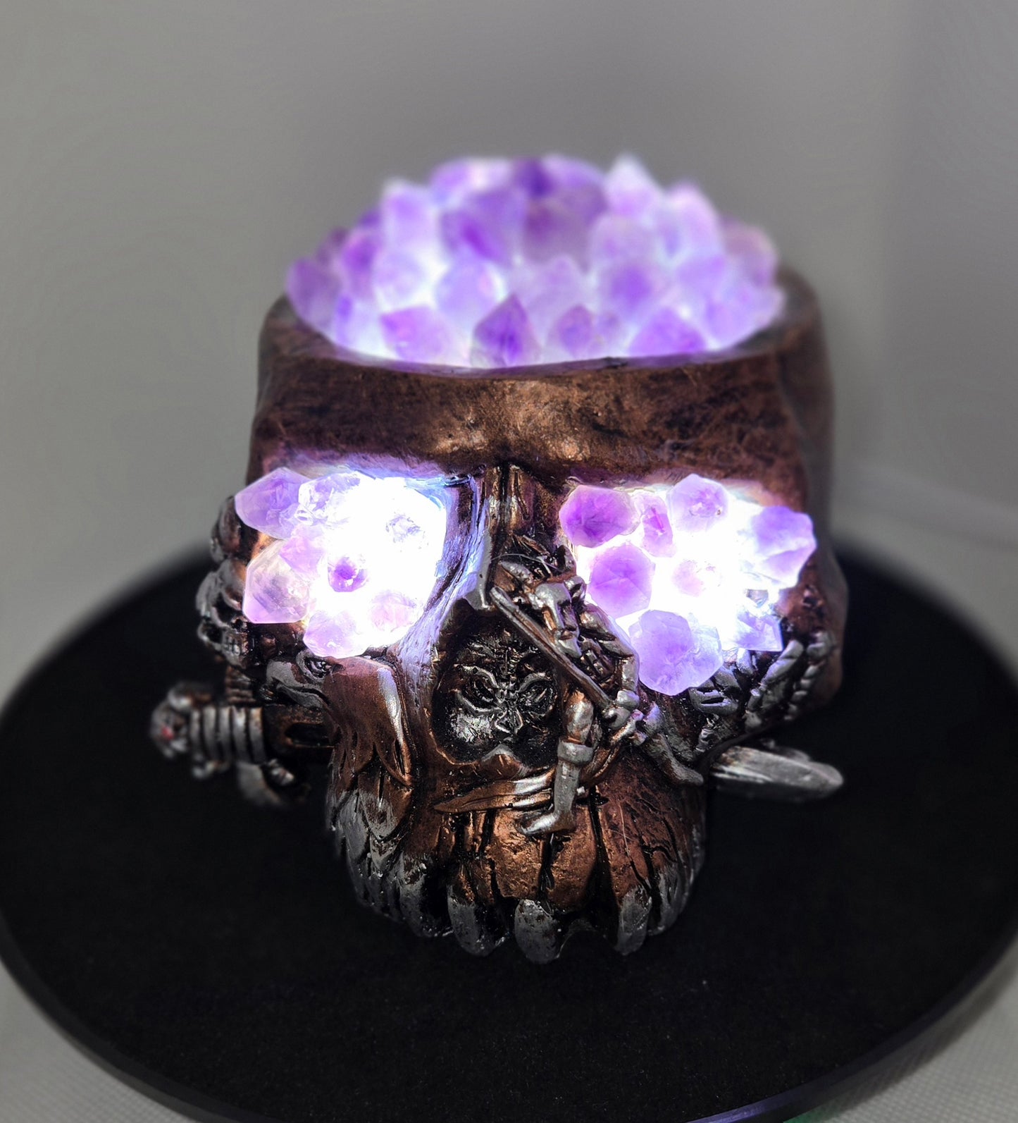 Amethyst Cluster Skull Light