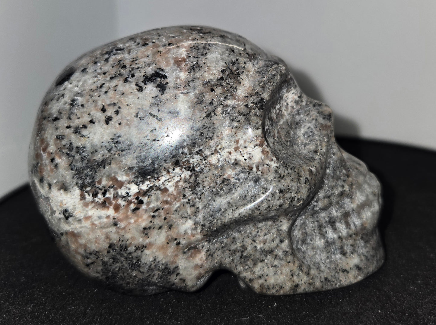 Yooperlite Skull G (UV Reactive)