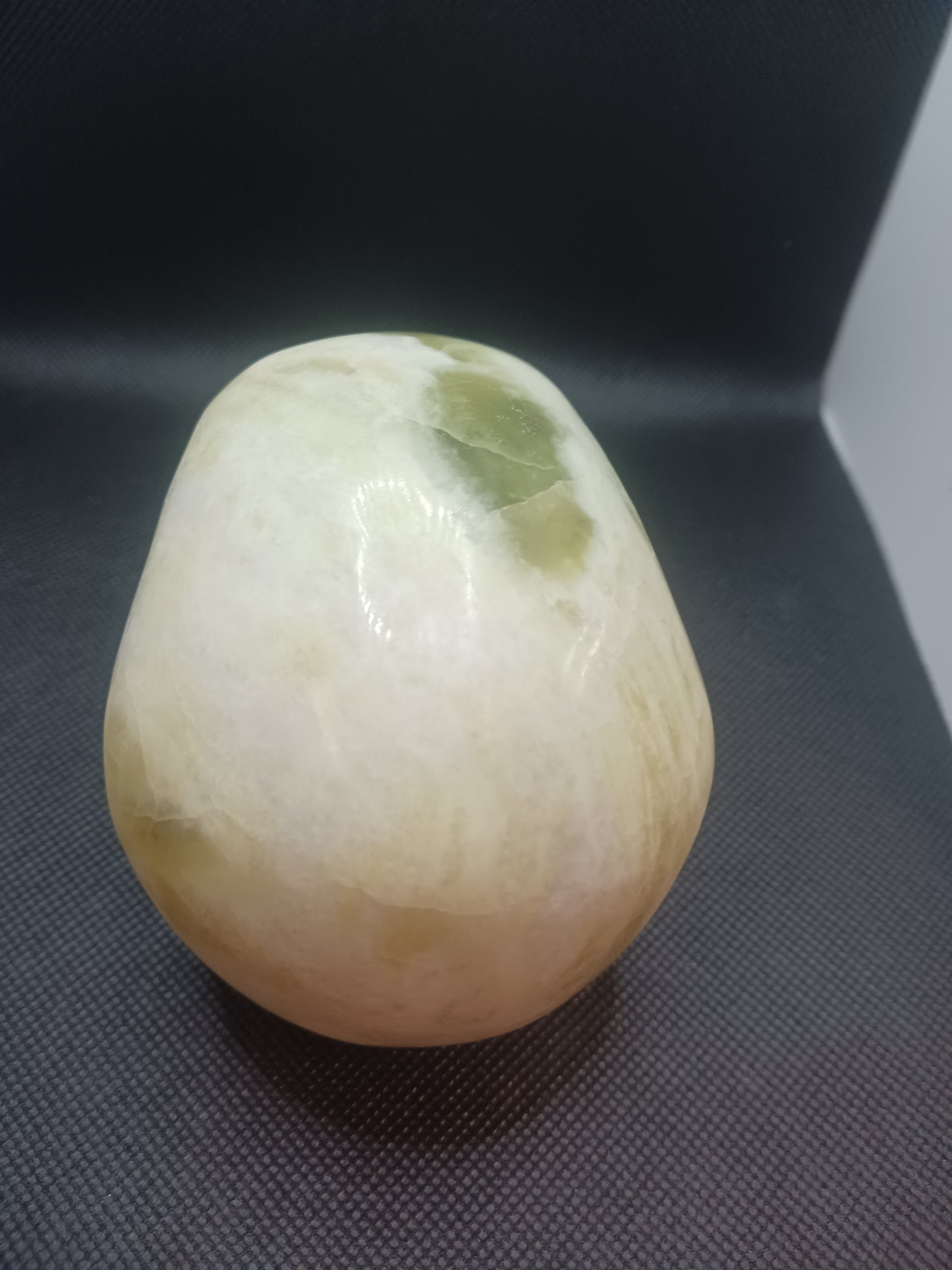 Jade Skull (B) chipped front tooth