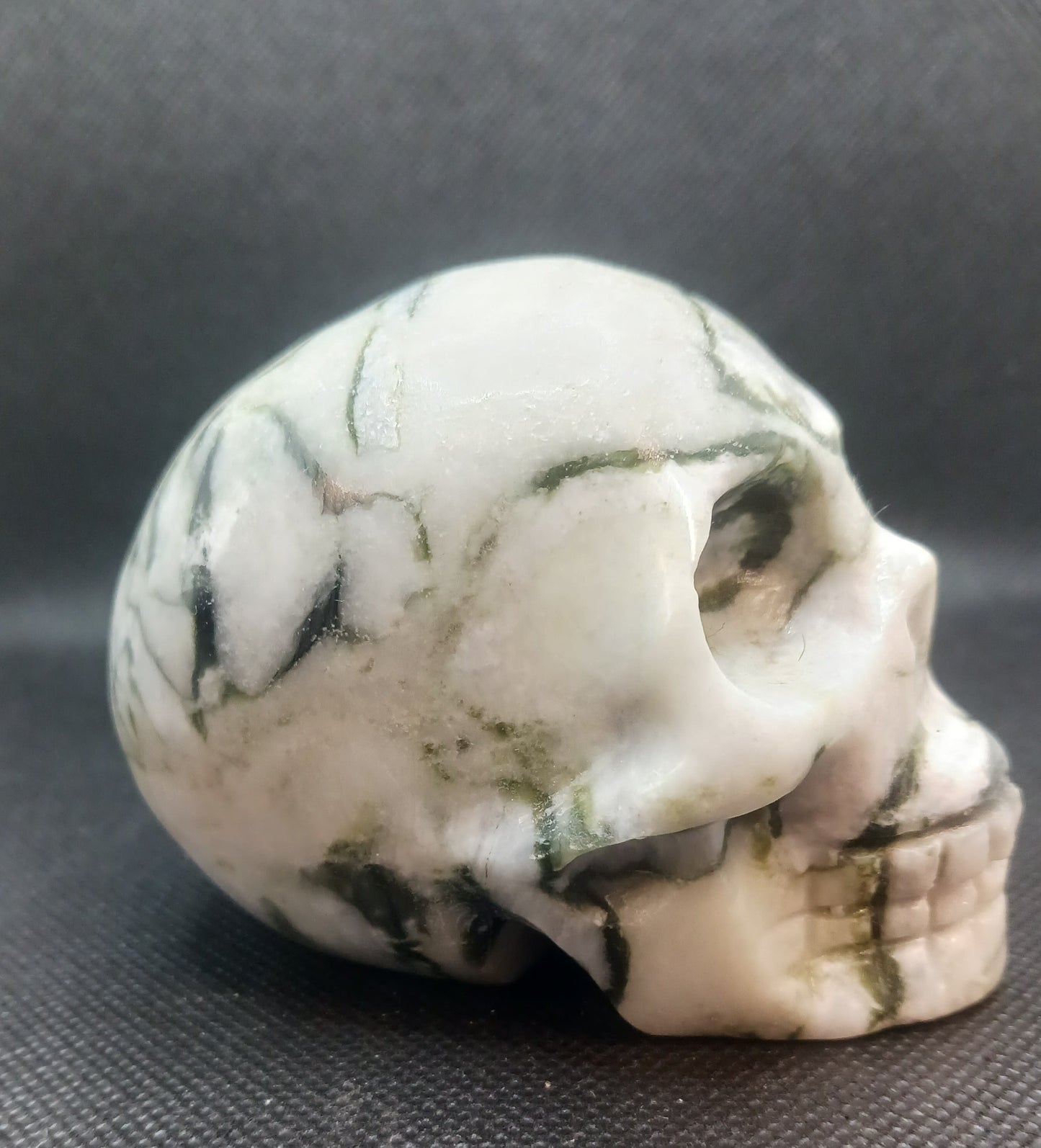 Net Jade Skull (F)