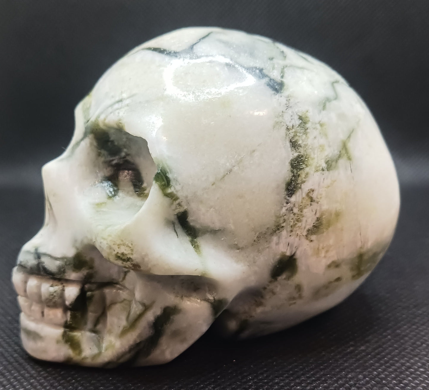 Net Jade Skull (F)