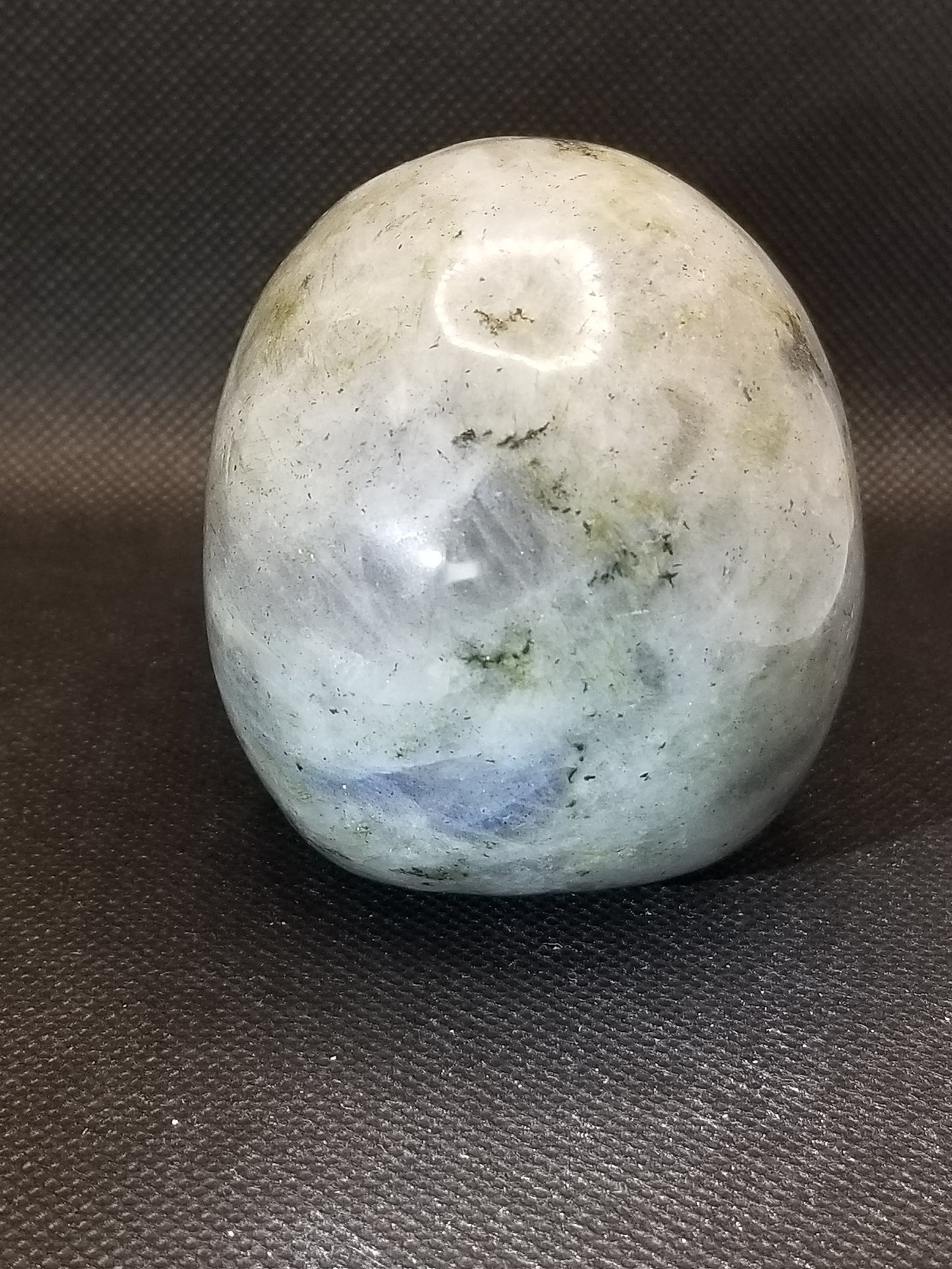 Labradorite Skull (A)