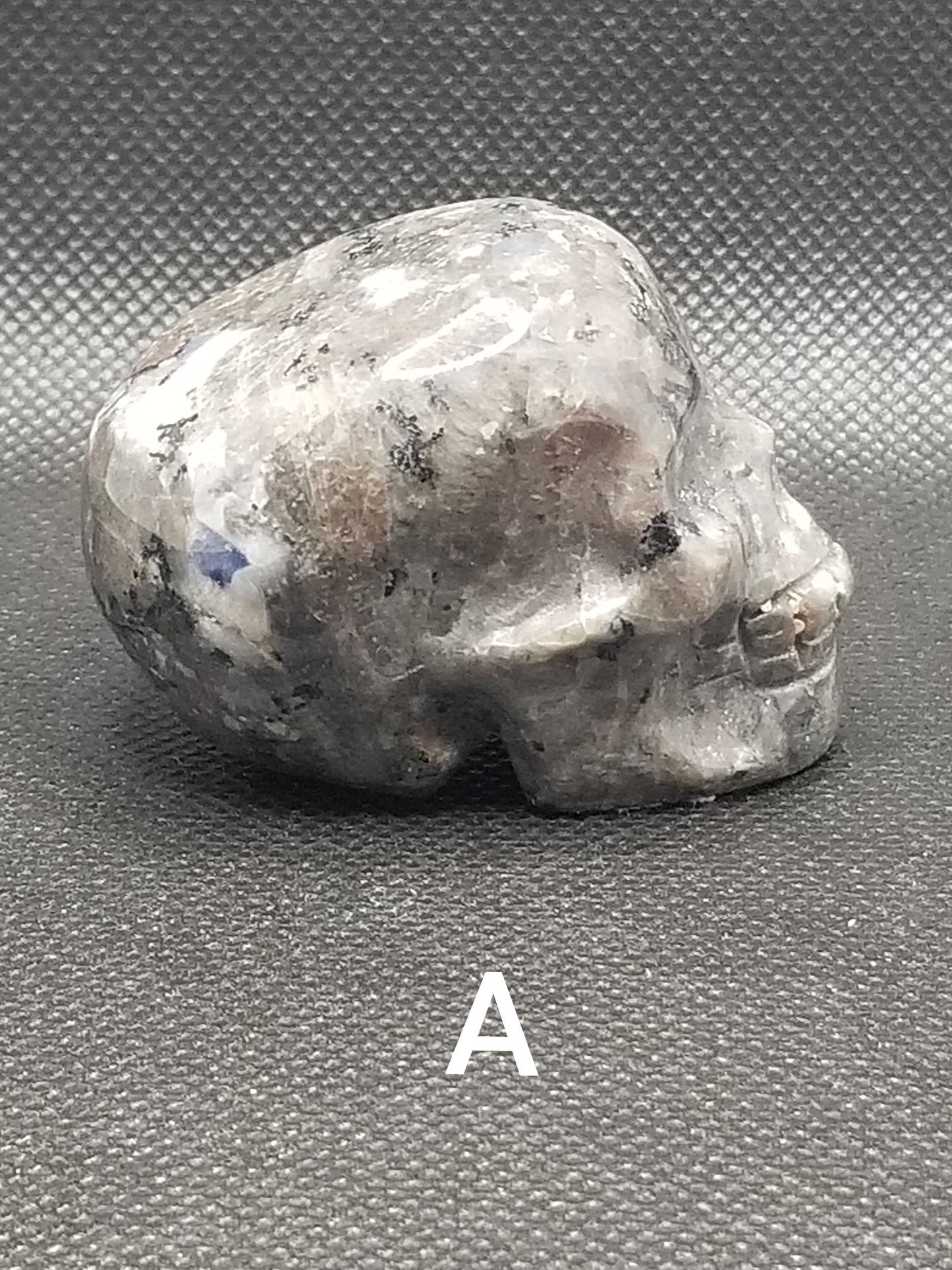 Yooperlite Small Skulls