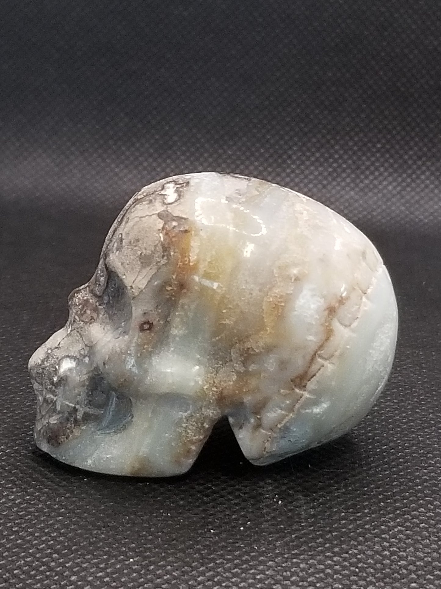 Caribbean Calcite Skull 2"