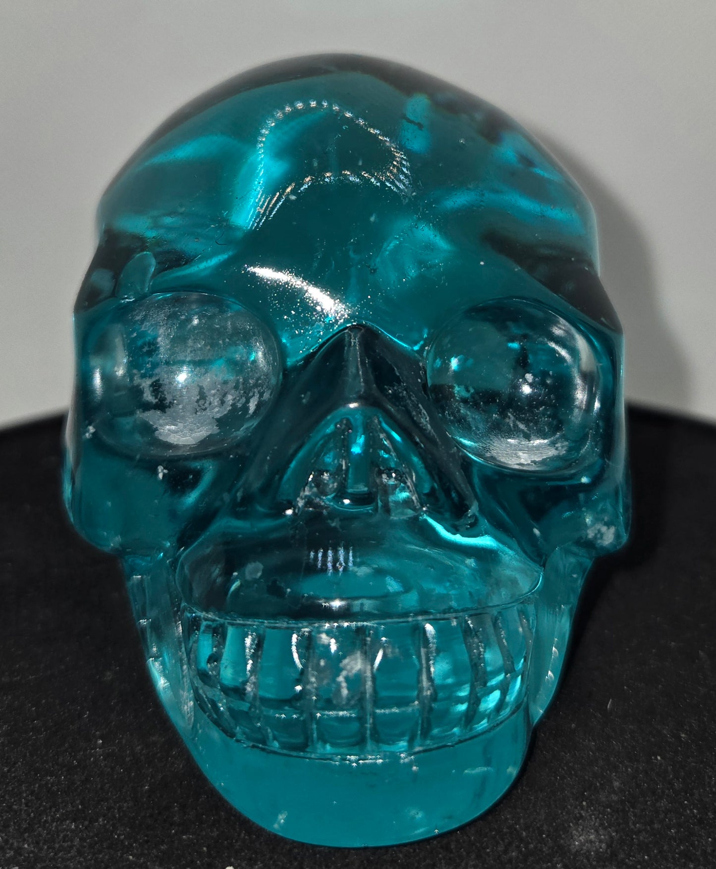 Blue Smelting Skull (chipped)