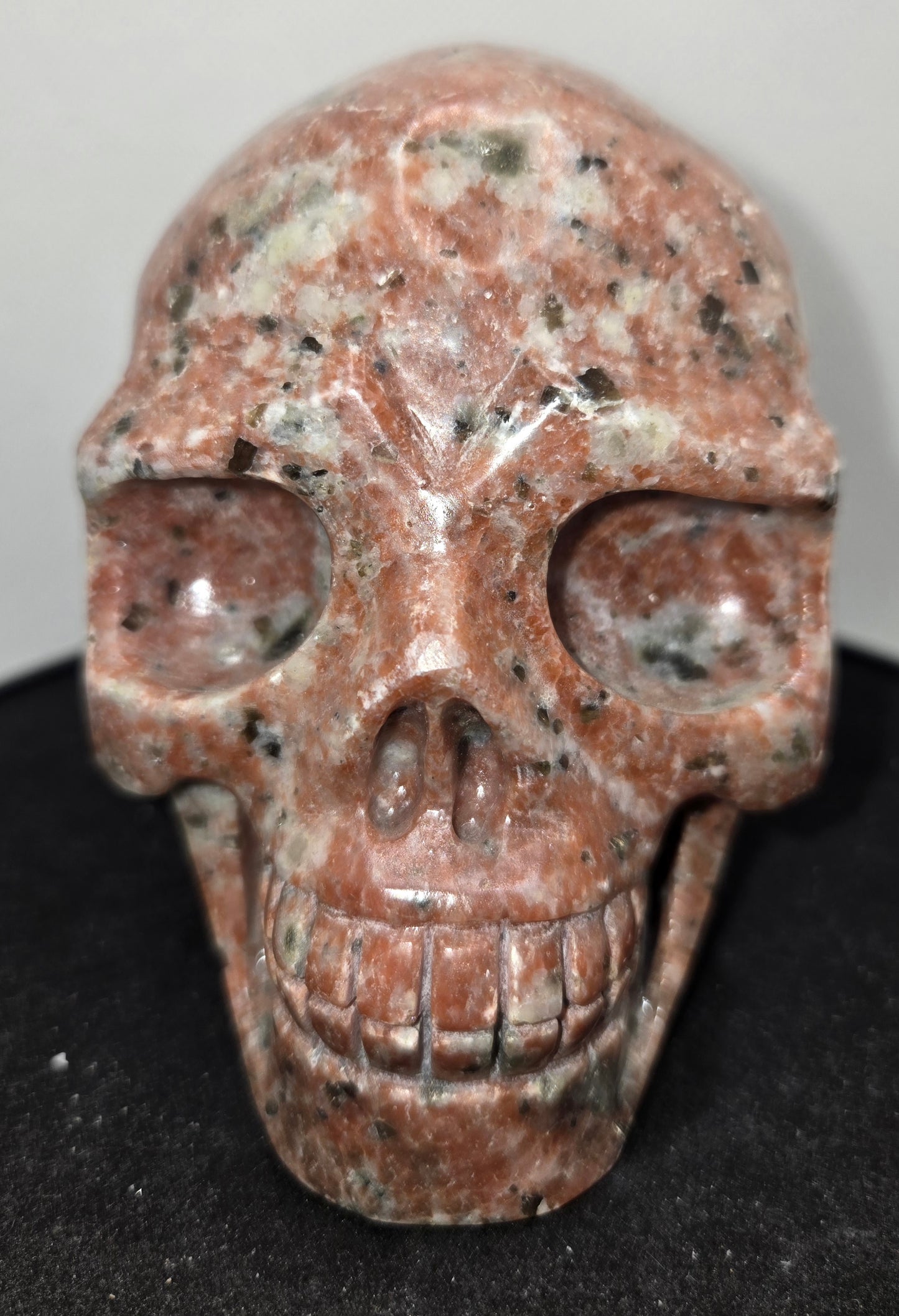 Peach Aventurine Skull