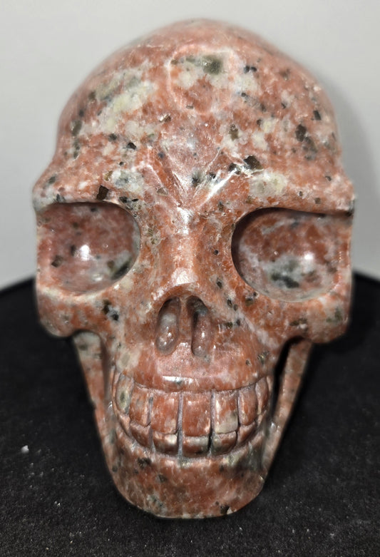 Peach Aventurine Skull