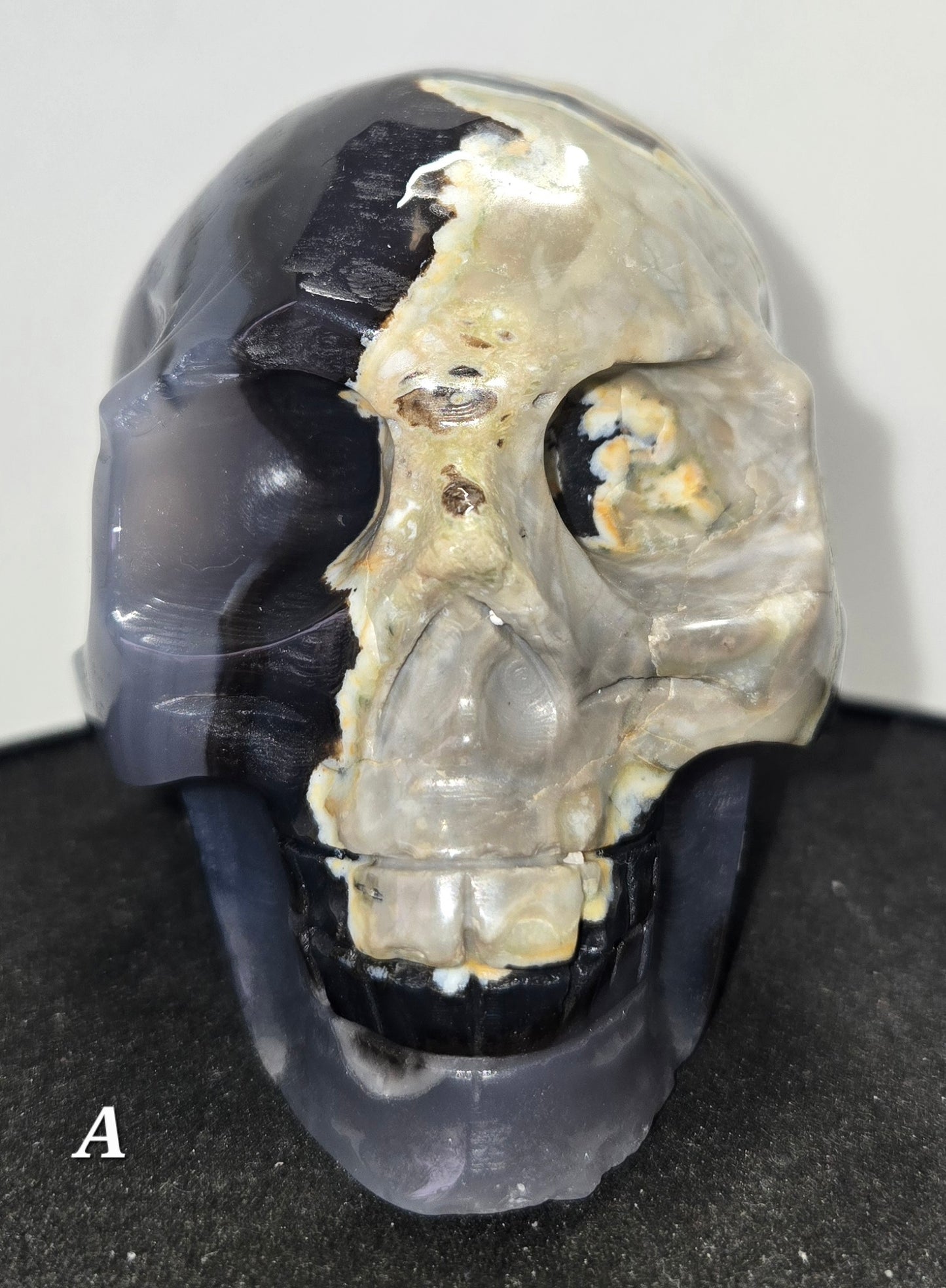 Drewzy Volcanic Agate Skull A