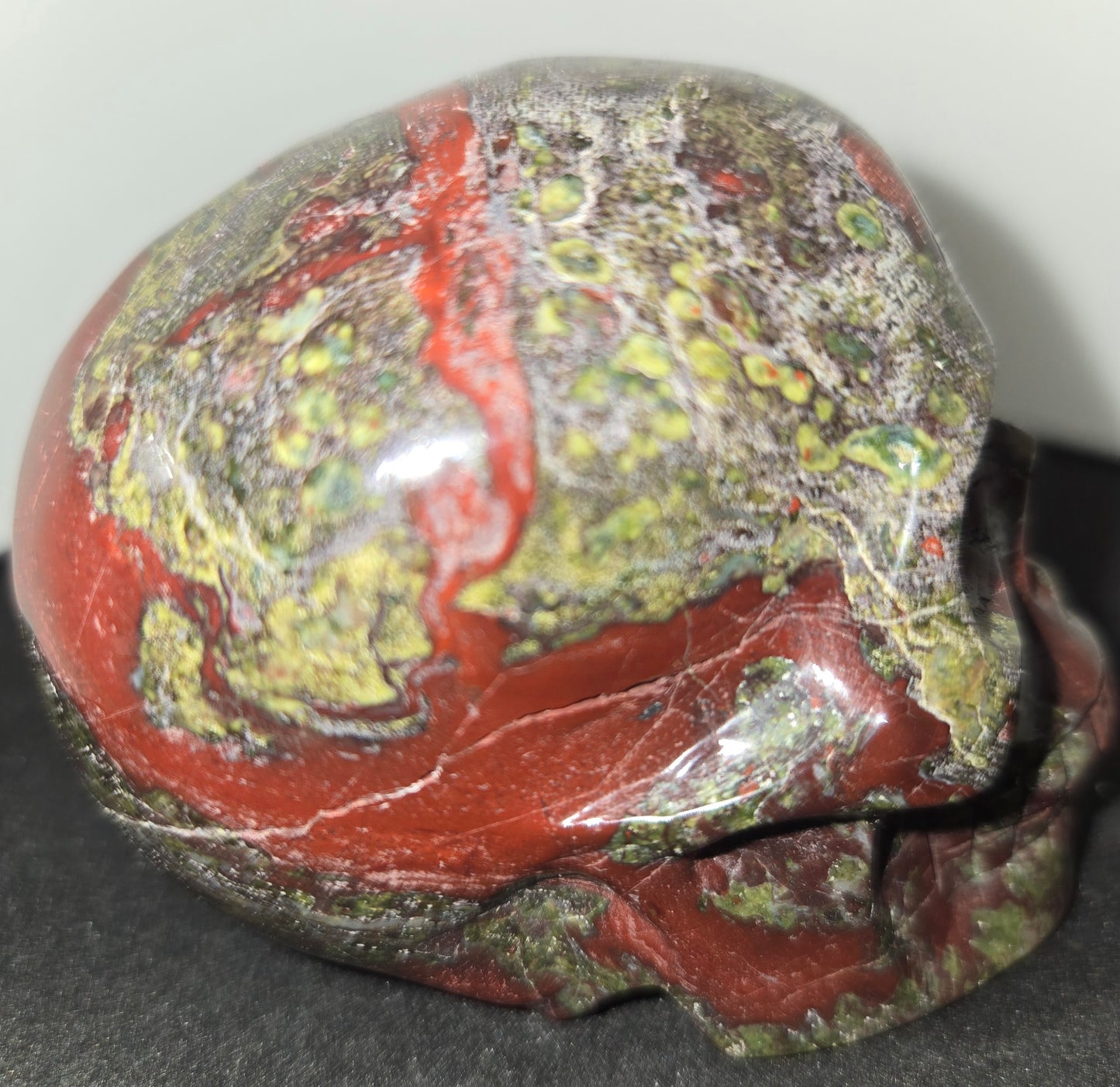 Dragons Bloodstone Skull B
