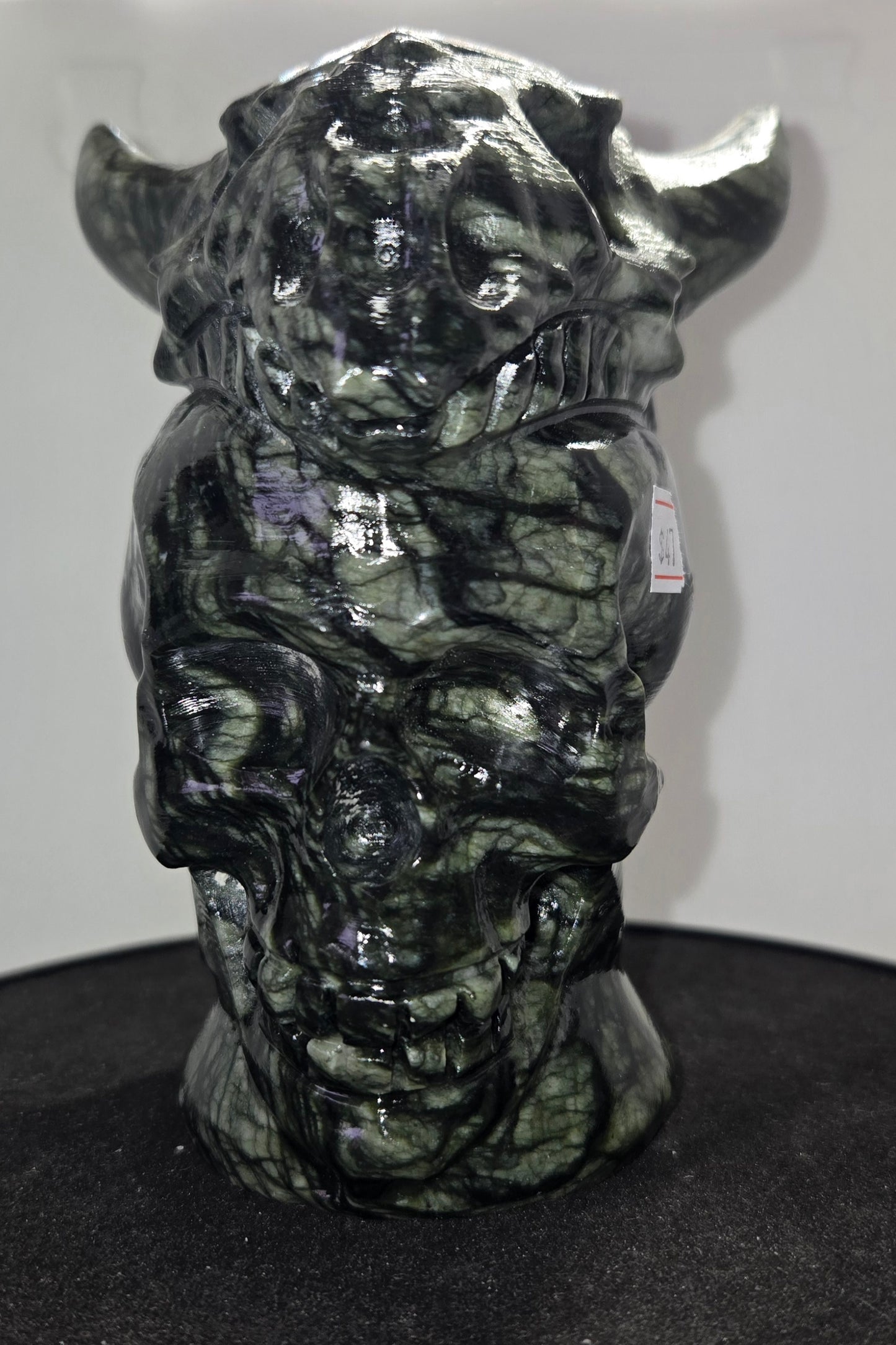 Hsiuyen Jade Sull With Cow Skull A